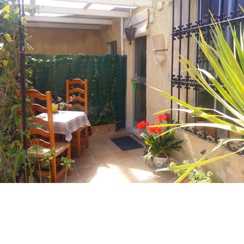 Studio in Jerez de la Frontera with furnished terrace and WiFi 5 km from the slopes