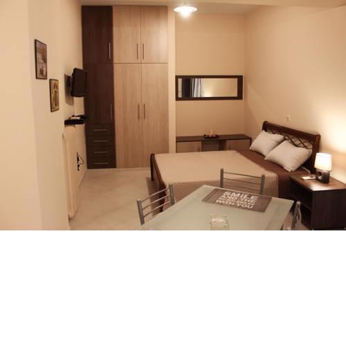 Studio in Pagkrati close to Euaggelismos metro