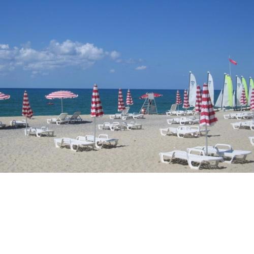 Studio in Pizzo Beach Club