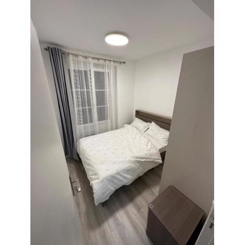 studio paris 12