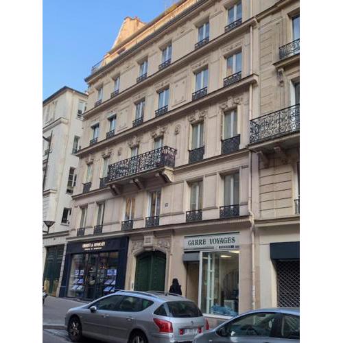 Studio PARIS 75010