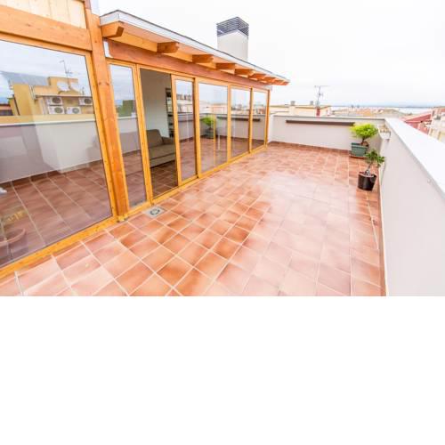 Studio Penthouse