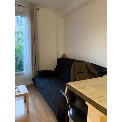 Studio renovated in the heart of Paris