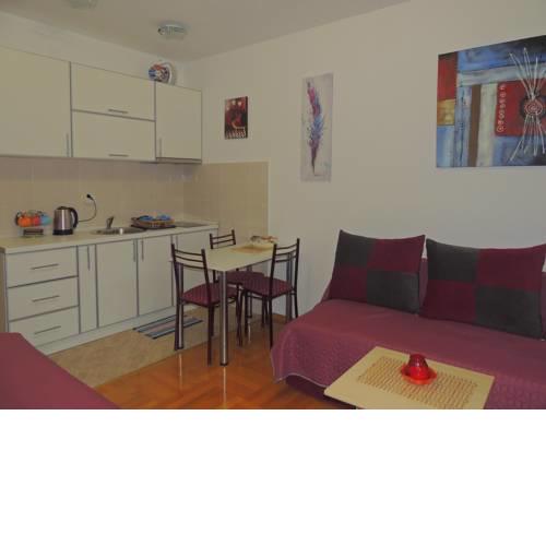 Studio Rosa Budva
