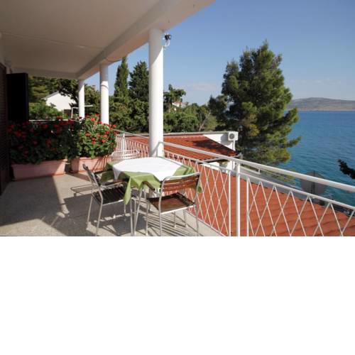 Studio Starigrad 6533b