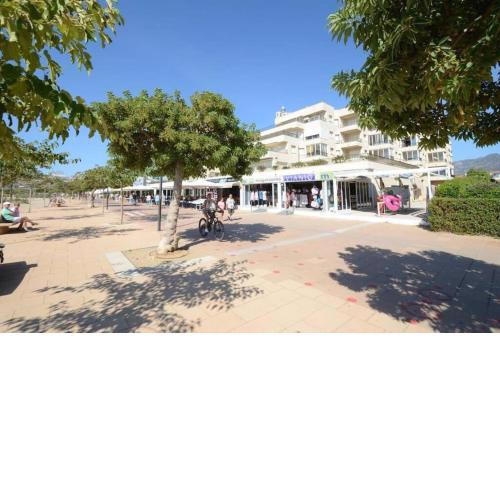 STUDIO VUE MER SITUATION IDEALE IRAR08