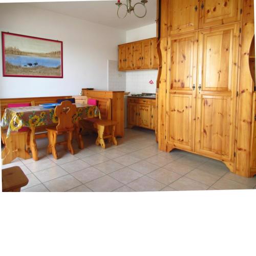 Studio with terrace for 3 people near the beach