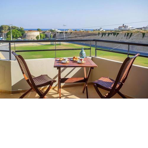 Studio with view, in the historic center.