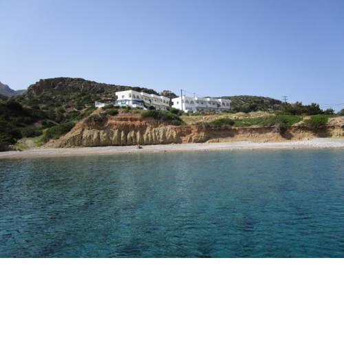 Studios Fokia Beach