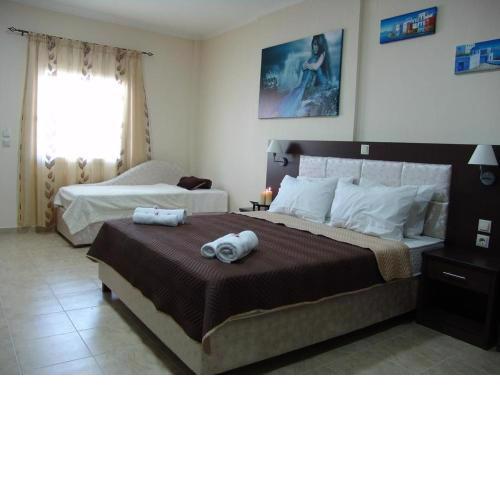 Studios Gorgona 102