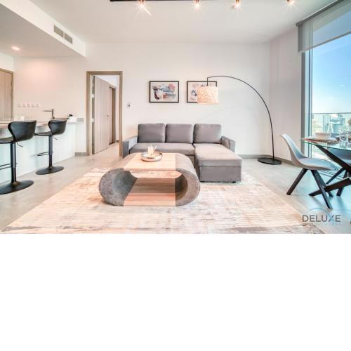 Stunning 1BR at Stella Maris Dubai Marina By Deluxe Holiday Homes
