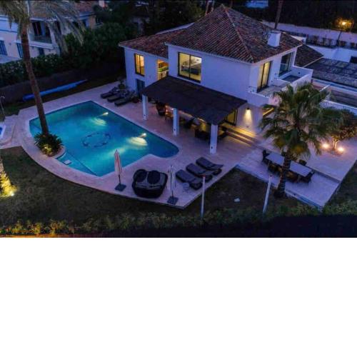 Stunning and modern Villa In Marbella/Puerto banus