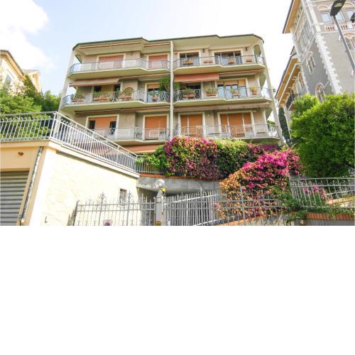 Stunning Apartment In Chiavari With Wifi And 1 Bedrooms