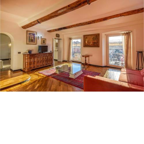 Stunning apartment in Genova with 3 Bedrooms and WiFi