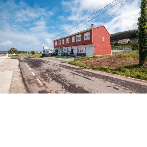 Stunning apartment in Muxía with WiFi and 2 Bedrooms