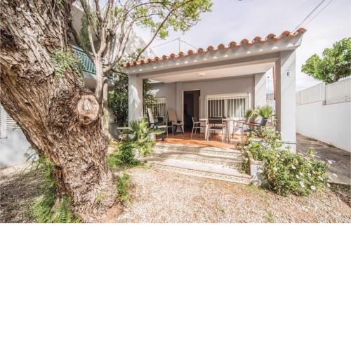 Stunning home in Benicasim w/ 3 Bedrooms