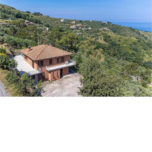 Stunning Home In Castellabate With Wifi And 3 Bedrooms