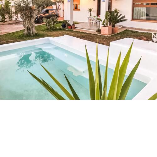 Stunning home in Conil de la Frontera w/ Outdoor swimming pool, Outdoor swimming pool and 3 Bedrooms