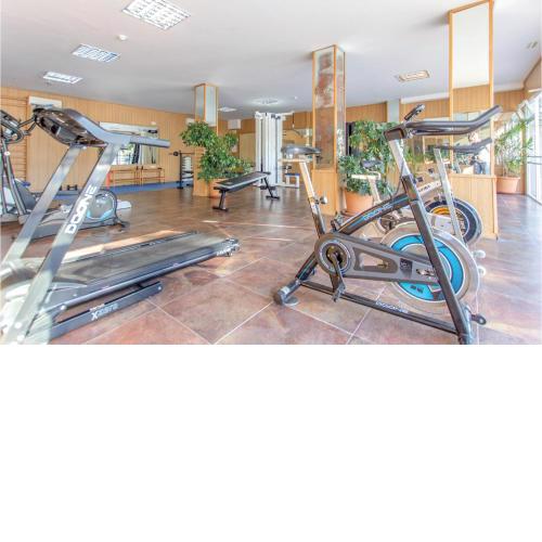 Stunning home in Marbella with WiFi, Outdoor swimming pool and 1 Bedrooms