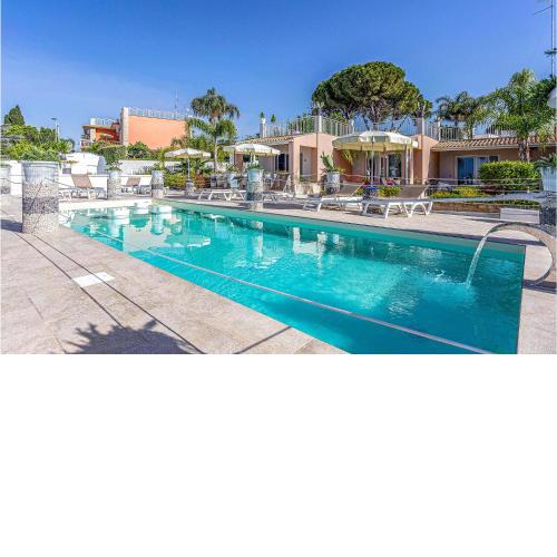 Stunning home in Siracusa with WiFi and 2 Bedrooms