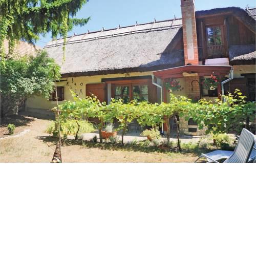 Stunning home in Vászoly w/ Sauna, WiFi and 3 Bedrooms