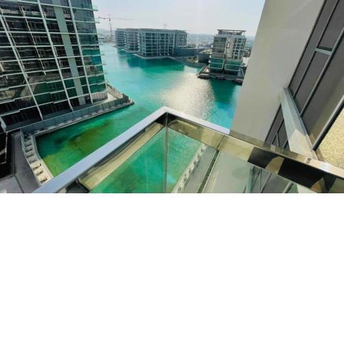 Stunning Lagoon View 1 Bedroom Apartment