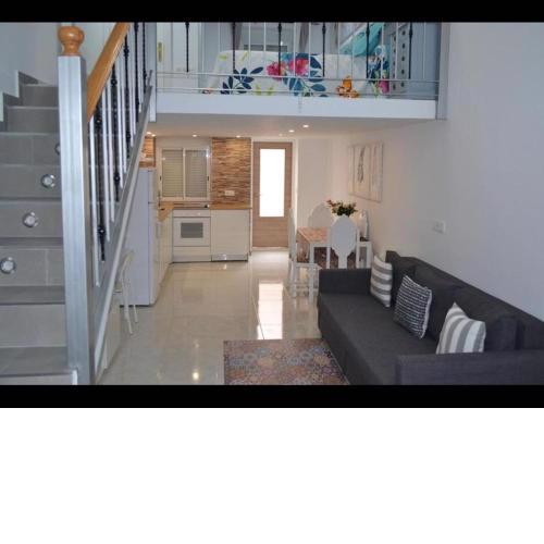 Stunning Loft Apartment Air conditioning, impressive modern conversion