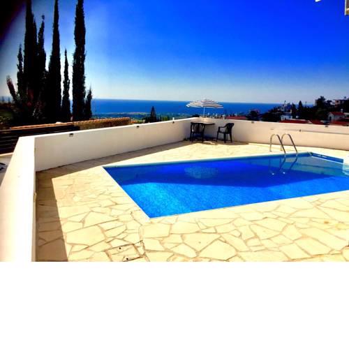 Stunning sea view apartment with private pool