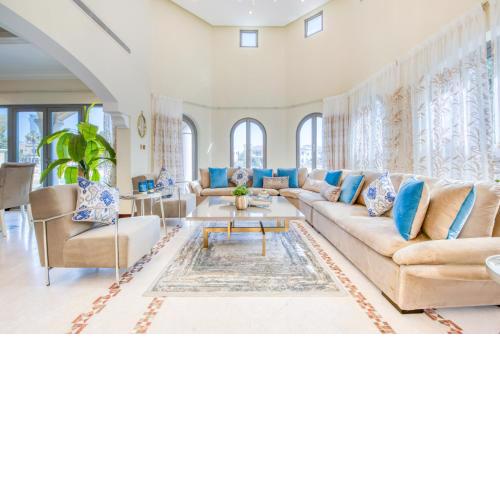 Stunning Villa with Private Pool & Beach Access