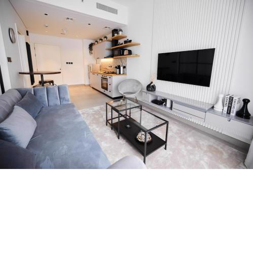 Stylish 1BR Apt in Dubai Hills