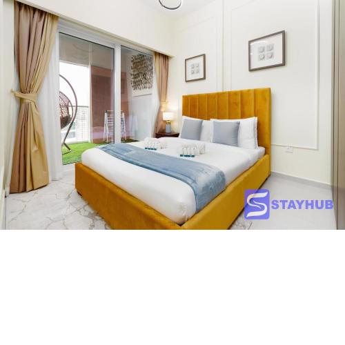 Stylish 2 Bedrooms Apt with Canal Views