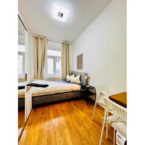 Stylish 4BR shared Apt -10 Min Transport to Stadthalle
