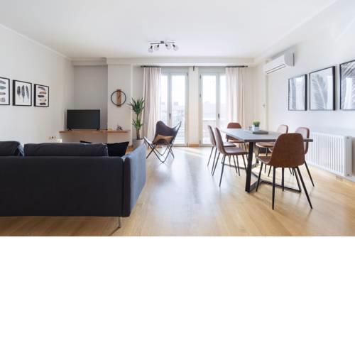 Stylish and Spacious 2BD - Thiseio by UPSTREET