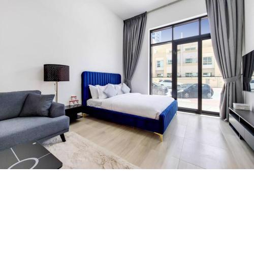 Stylish brand new studio in Pantheon Elysee 2 in the heart of JVC