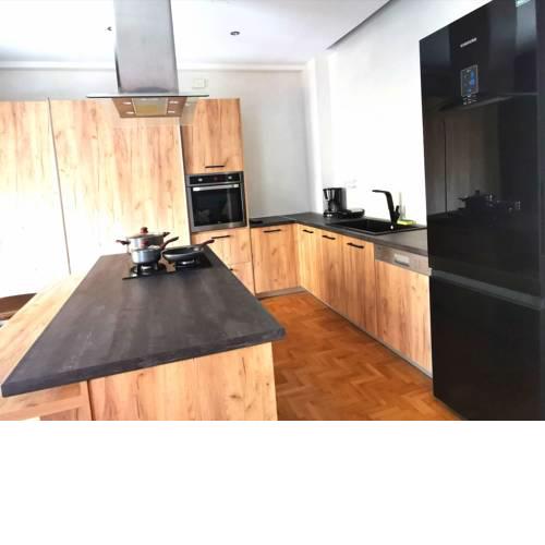Stylish comfort apartment next to Metro