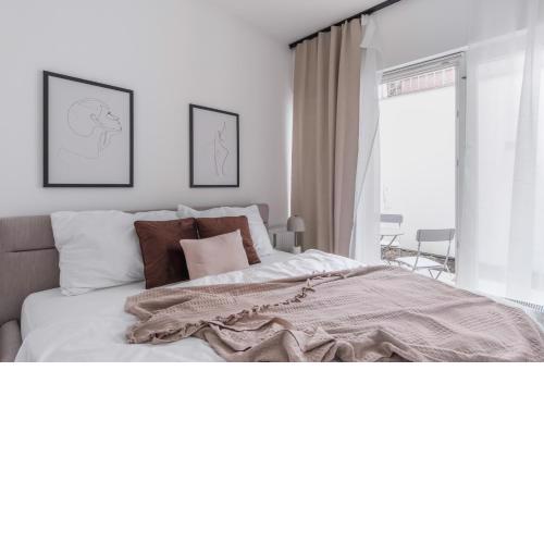 Stylish Condo in Žižkov by Prague Days
