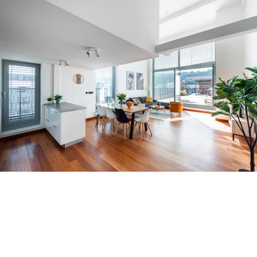 Stylish duplex Apartment in city center