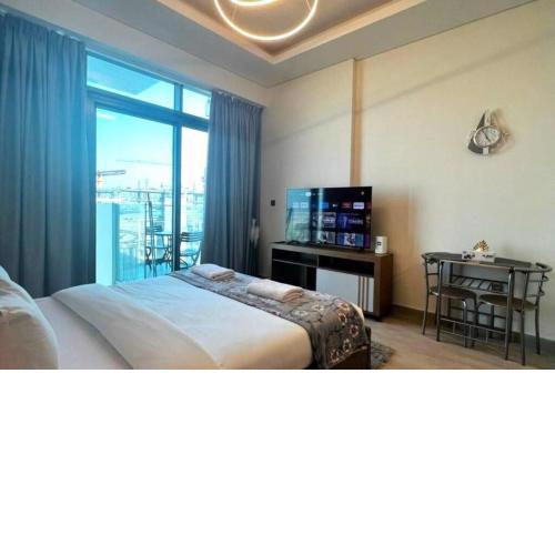 Stylish Farhad Residence Studio