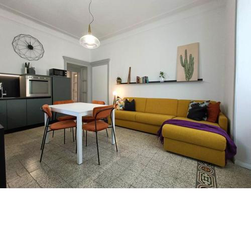 [STYLISH FLAT] near station and city center