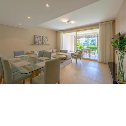 Stylish Gouna Escape 2BR Mangroovy Beach Pool Access
