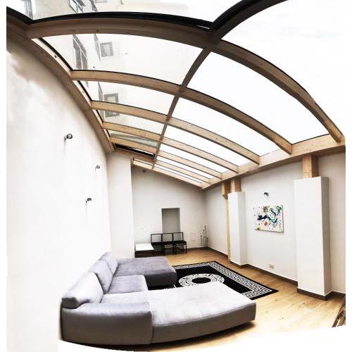 Stylish Loft Apartment City Center