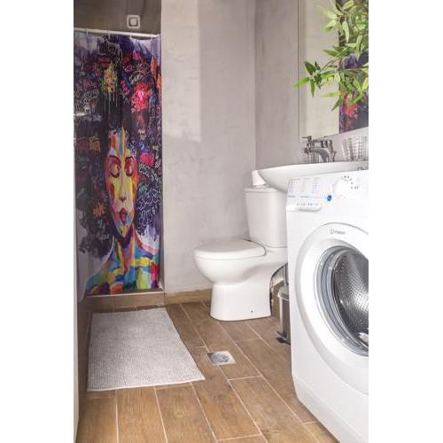 STYLISH LOFT IN ATHENS vipgreece