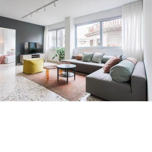 Stylish & perfectly located apartment, (Ermou st)