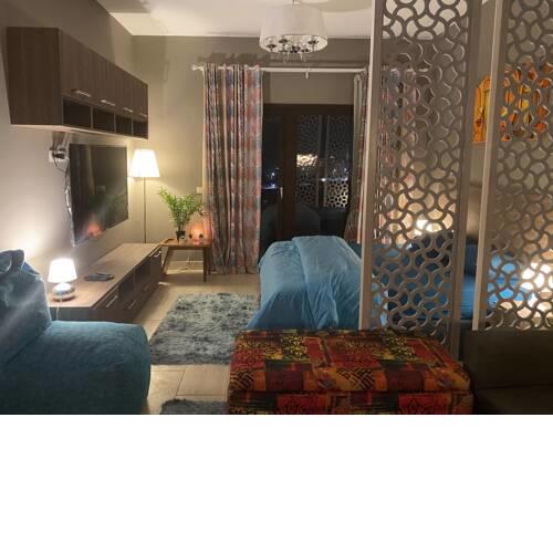 Stylish Pool view studio in Al Dau Heights