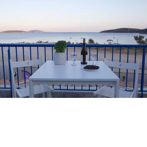 Stylish Psili Ammos beach Apartment