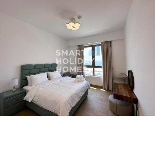 Stylish Sea View 1 Bedroom in Port De La Mer