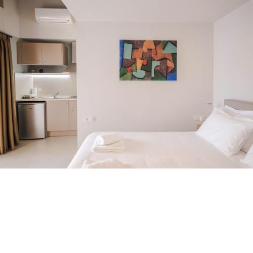Stylish Studio Apartment - 8F House