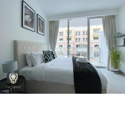 Stylish Studio Apartment in JVC with Contemporary