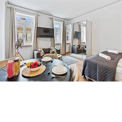 Stylish Studio, Smart Tv, 2 Beds