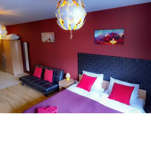 Stylish studio's Aspen Valley